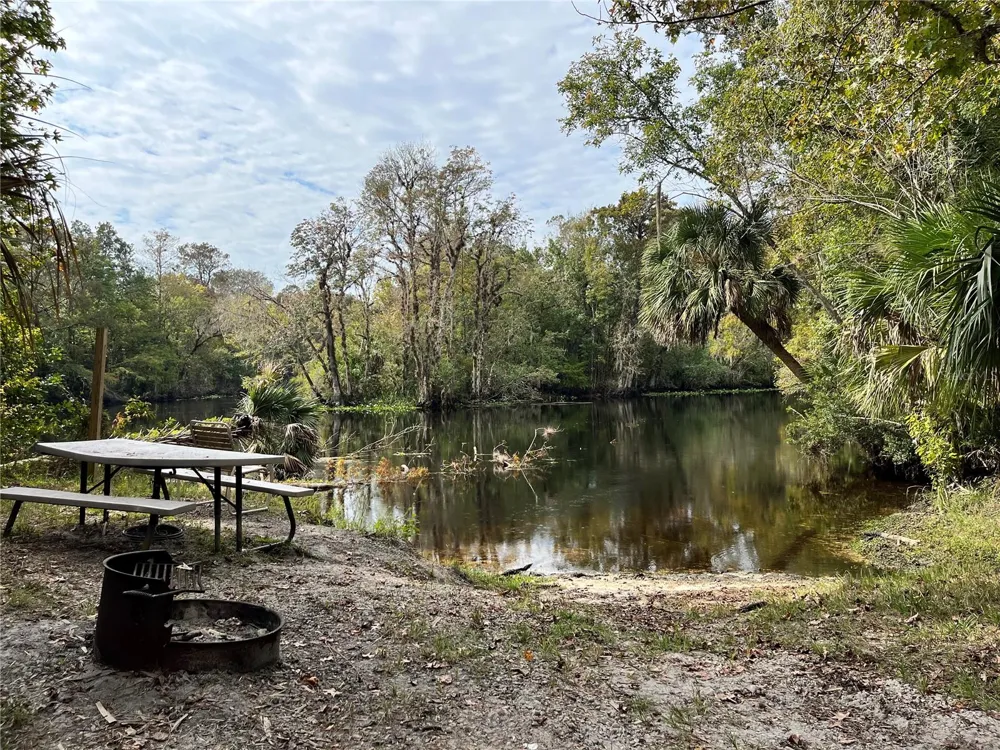 10264 NE 28TH LOOP Silver Springs, FL 34488