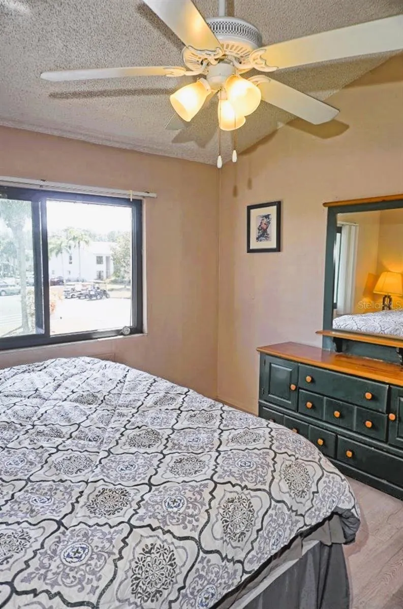 20893 HAULOVER COVE #8 Lutz, FL 33558