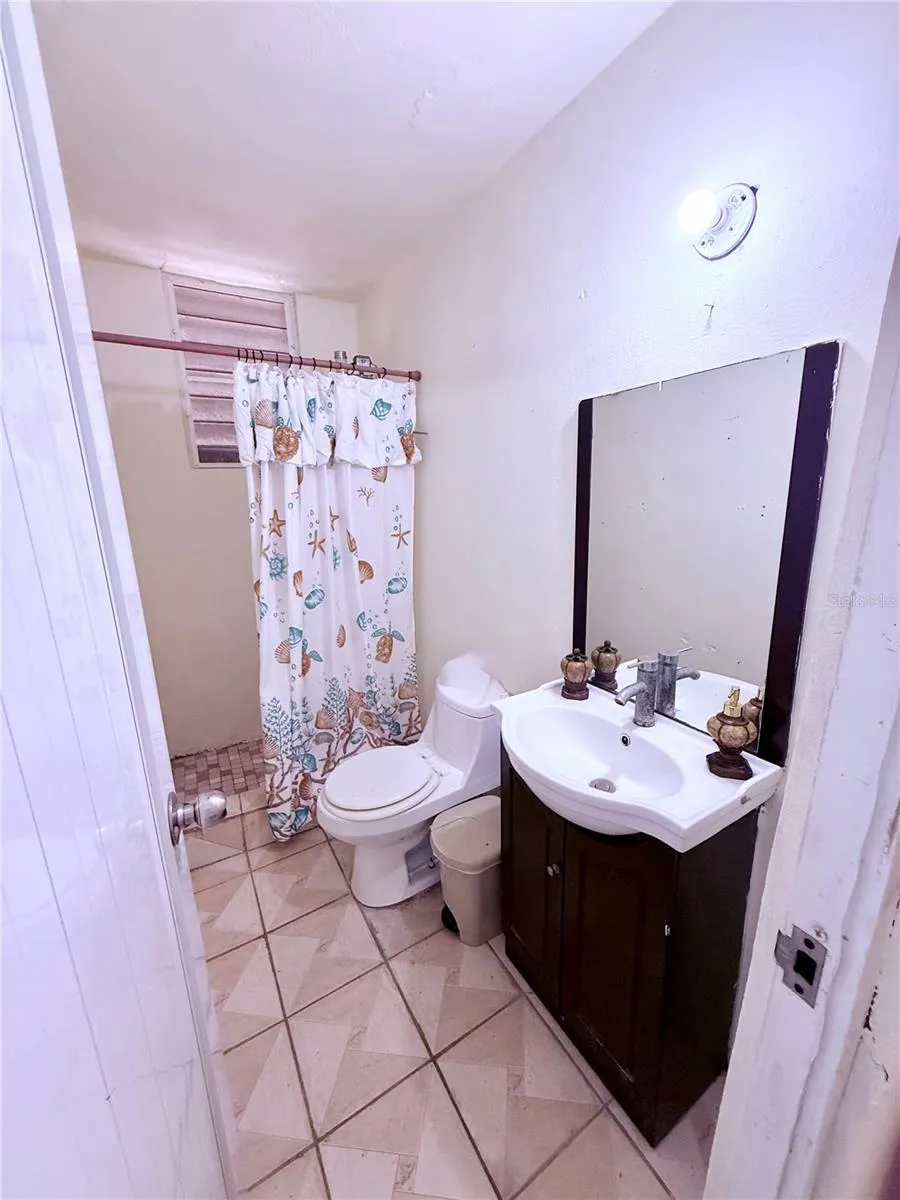 KM 5.0 906 Yabucoa, PR 00767