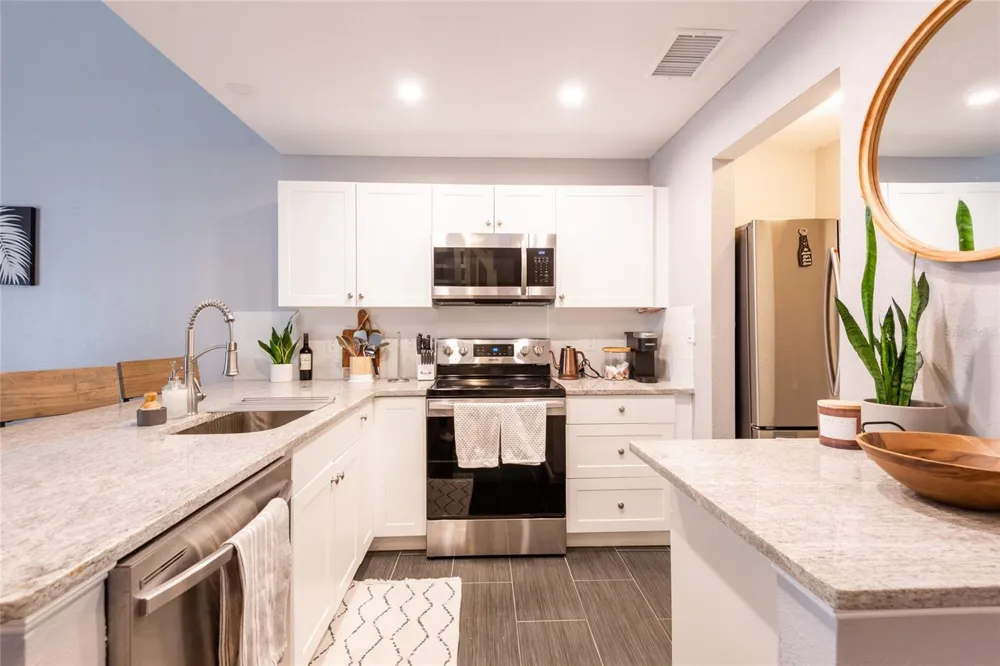 2643 ST JOSEPHS DRIVE W Dunedin, FL 34698