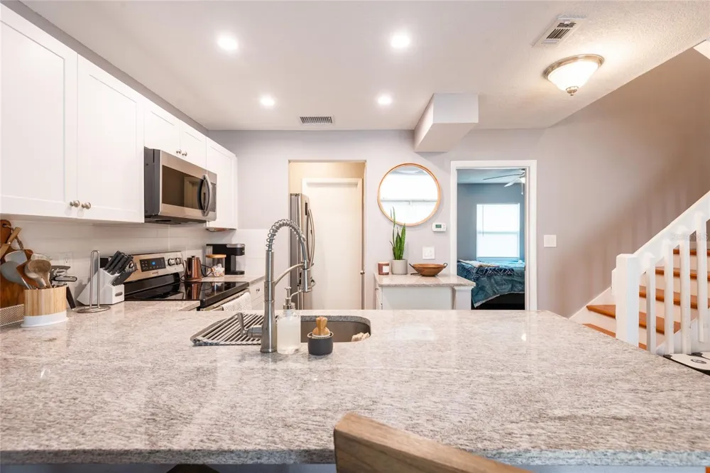 2643 ST JOSEPHS DRIVE W Dunedin, FL 34698