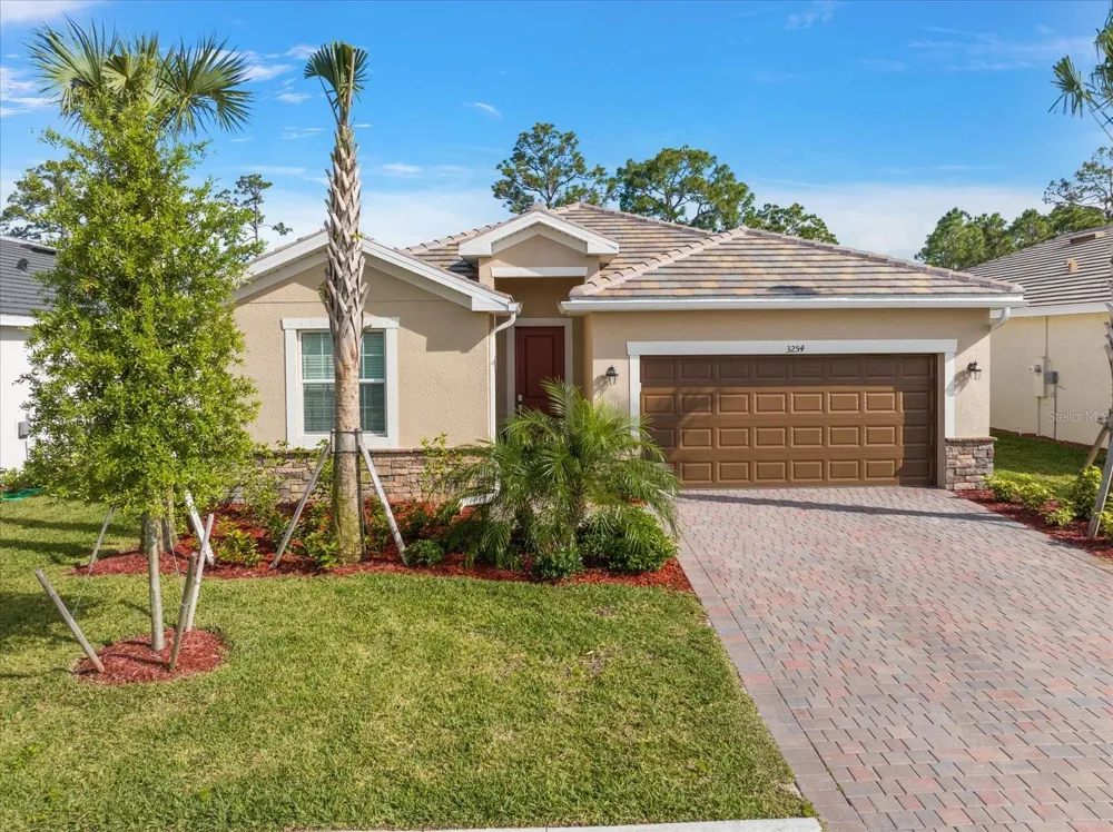 3254 WESTON MANOR DRIVE Alva, FL 33920
