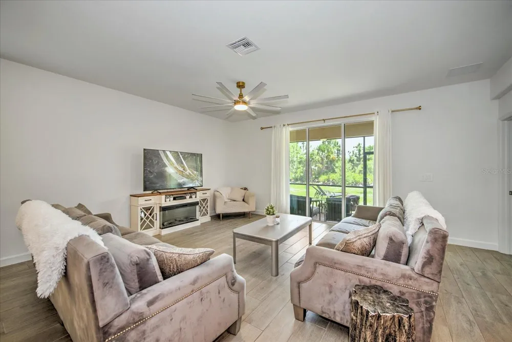 3254 WESTON MANOR DRIVE Alva, FL 33920