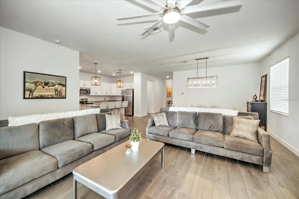3254 WESTON MANOR DRIVE Alva, FL 33920