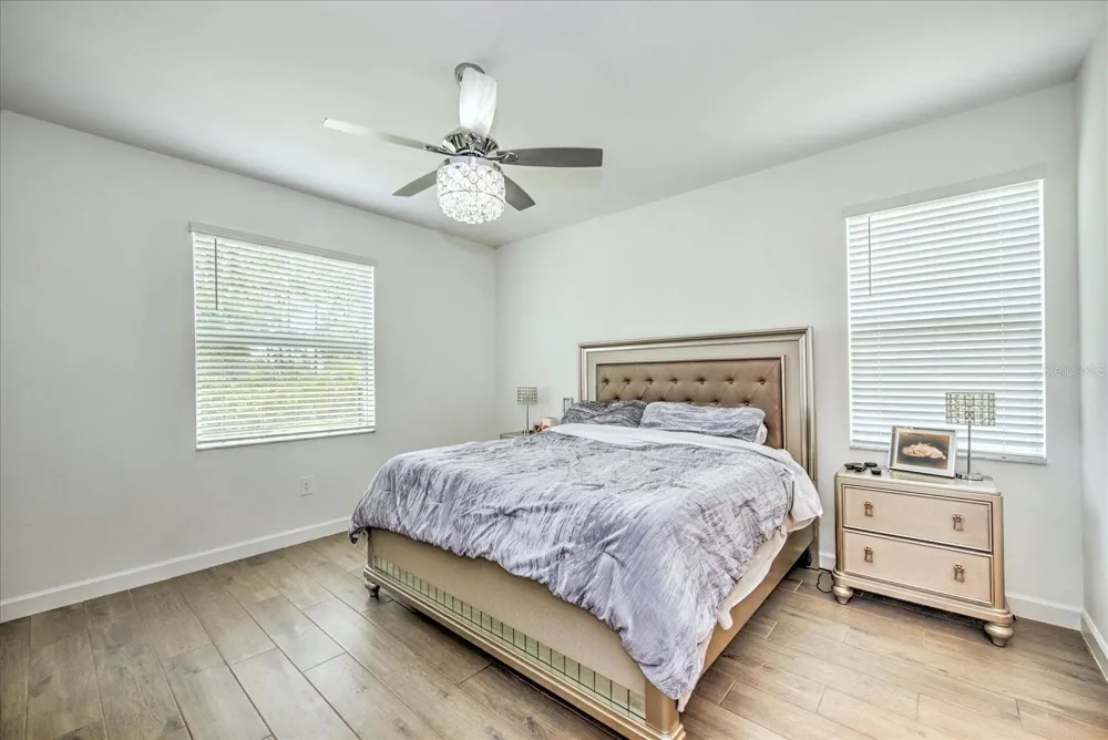 3254 WESTON MANOR DRIVE Alva, FL 33920