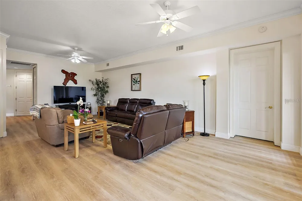 802 CAMINO REAL BOULEVARD #802 Howey In The Hills, FL 34737