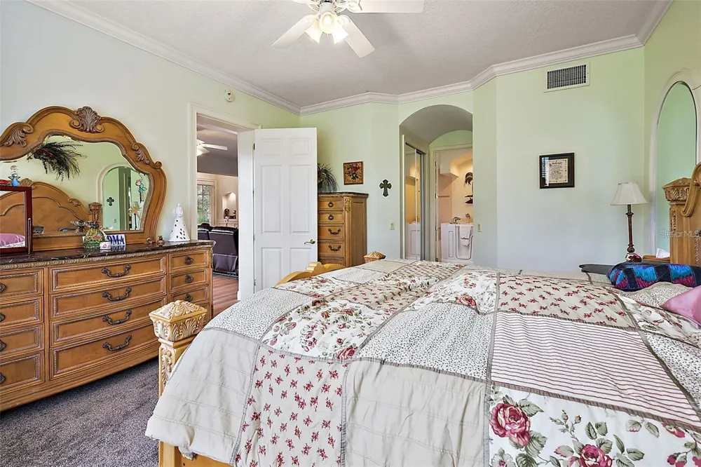 802 CAMINO REAL BOULEVARD #802 Howey In The Hills, FL 34737