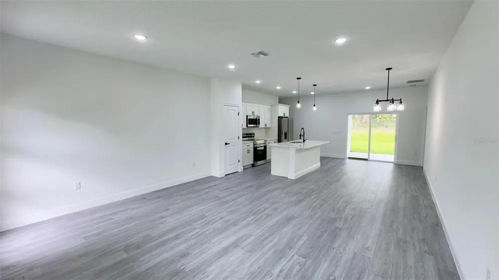 2827 W XENOX DRIVE Citrus Springs, FL 34433