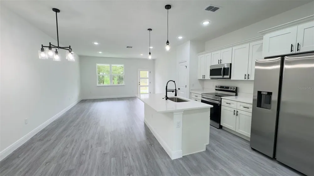 2827 W XENOX DRIVE Citrus Springs, FL 34433