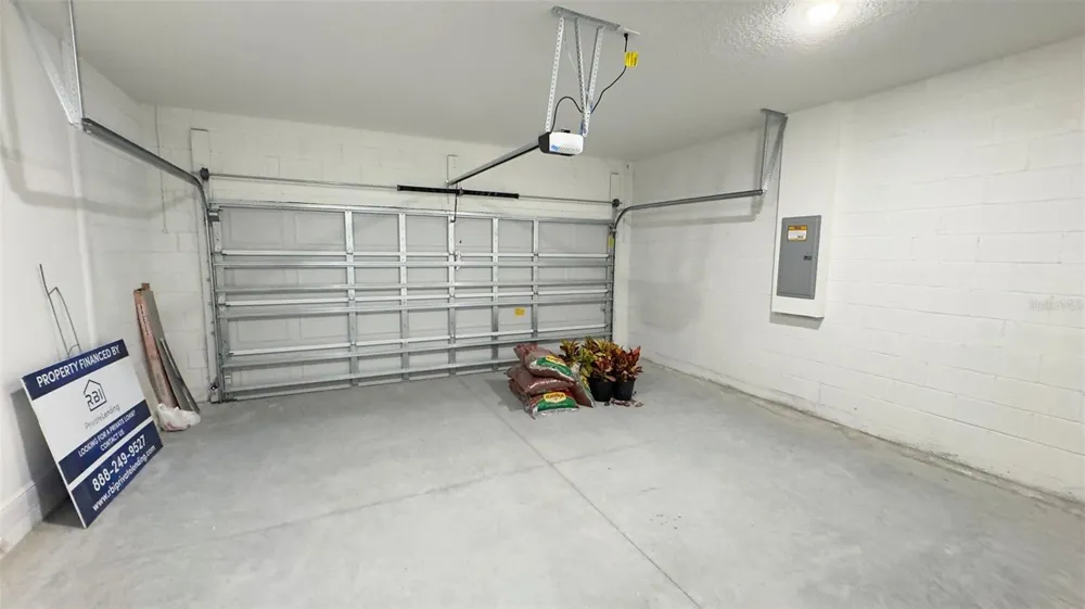 2827 W XENOX DRIVE Citrus Springs, FL 34433