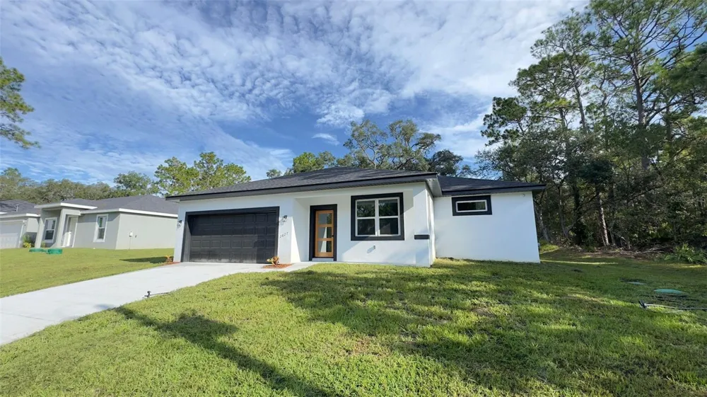 2827 W XENOX DRIVE Citrus Springs, FL 34433