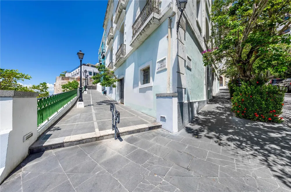 152 TETUAN STREET San Juan, PR 00901