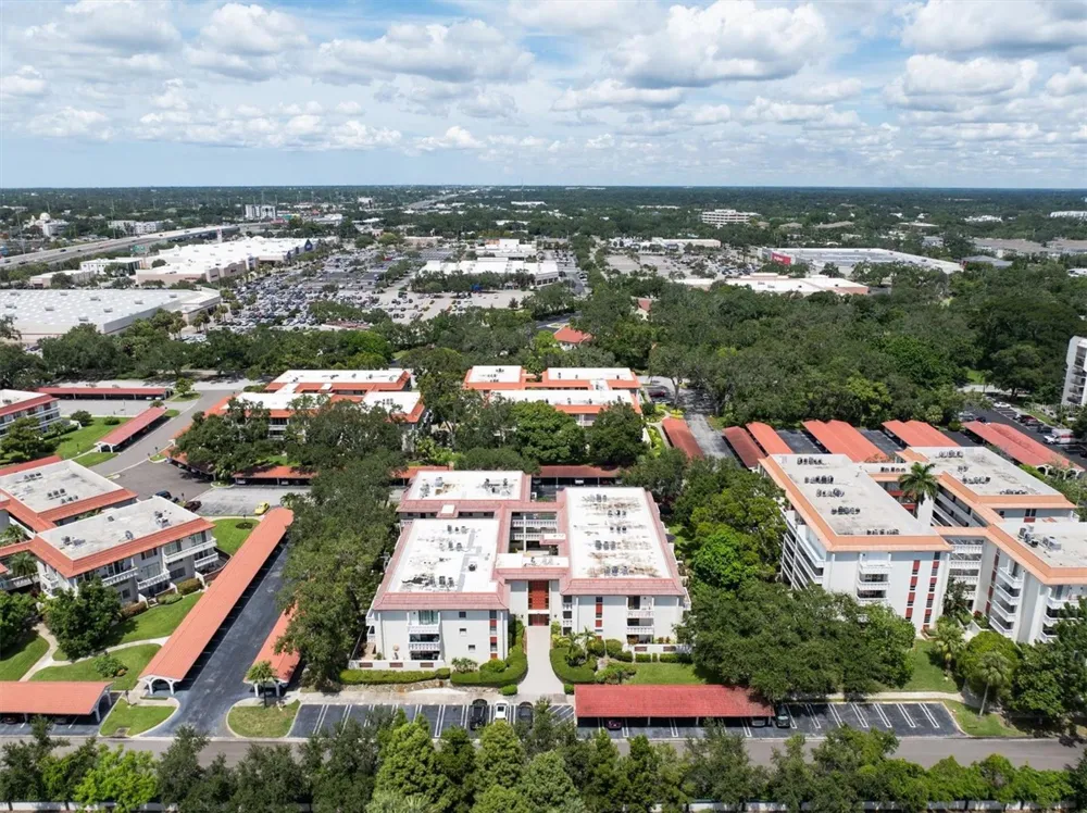 2612 PEARCE DRIVE #310 Clearwater, FL 33764
