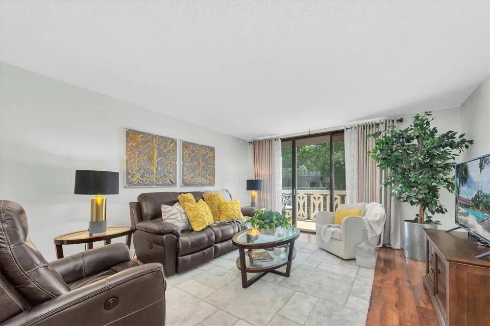 2612 PEARCE DRIVE #310 Clearwater, FL 33764