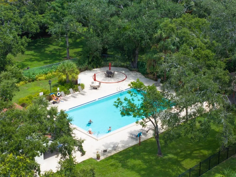 2612 PEARCE DRIVE #310 Clearwater, FL 33764