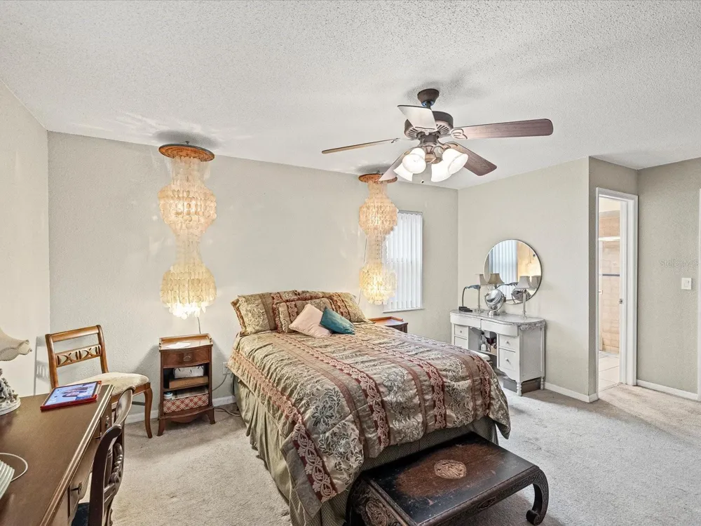 12595 93RD WAY Largo, FL 33773