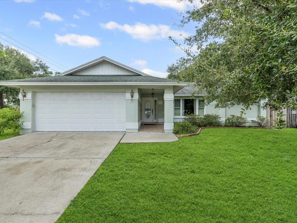 12595 93RD WAY Largo, FL 33773
