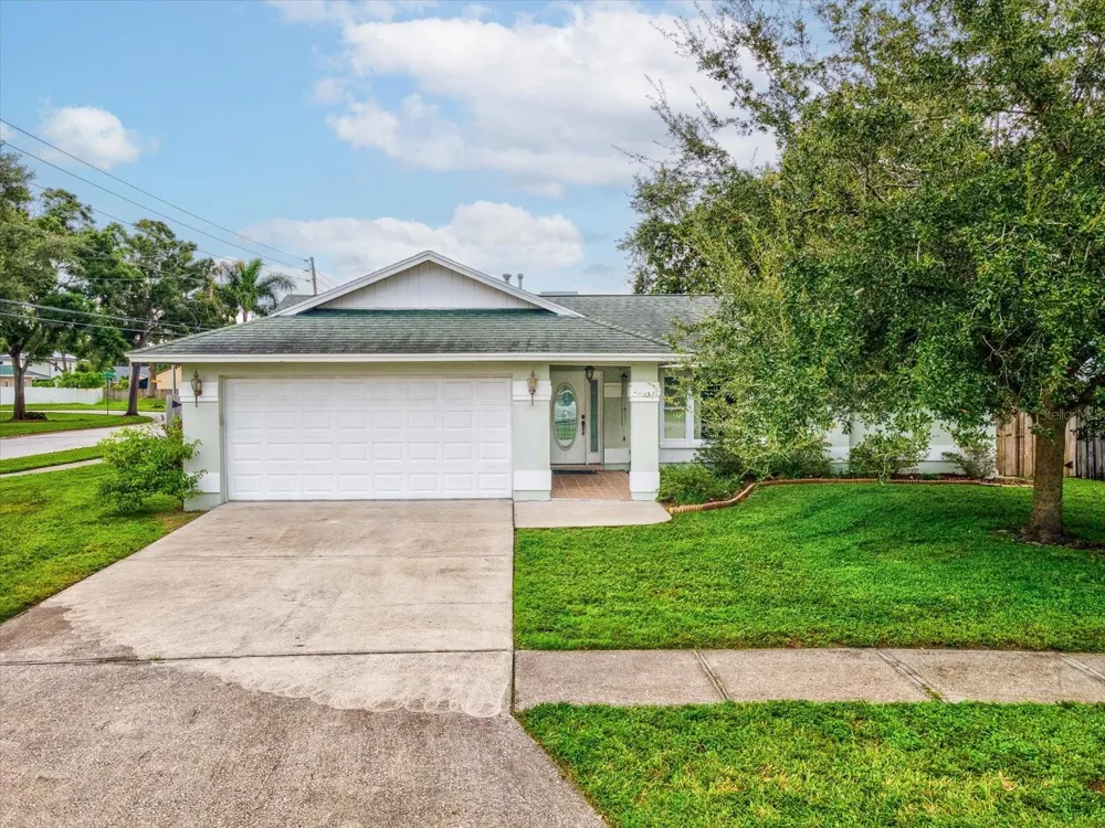 12595 93RD WAY Largo, FL 33773