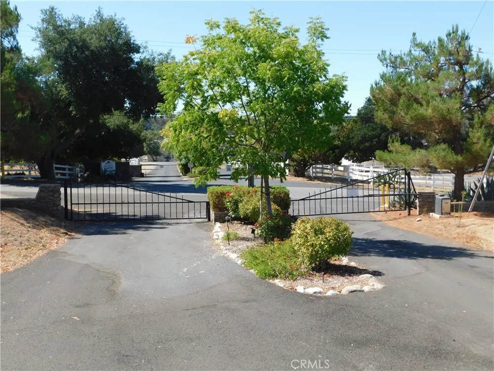 2 S. Main Divide Lake Elsinore, CA 92530