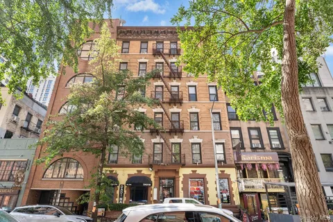 246 E 51st Street #7
