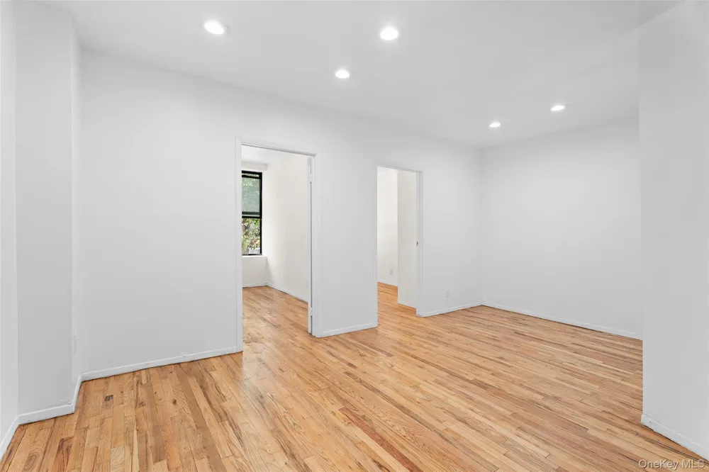 246 E 51st Street #7 New York (Manhattan), NY 10022