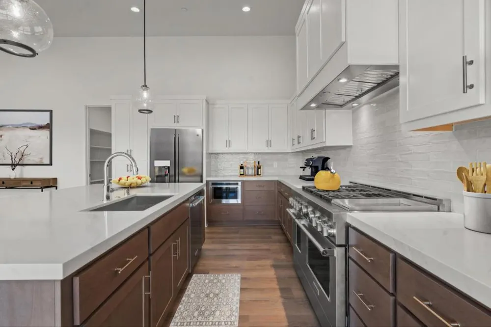 420 Maria Hollister, CA 95023