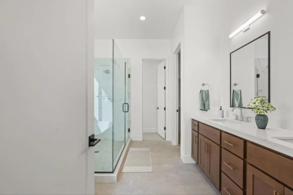 420 Maria Hollister, CA 95023