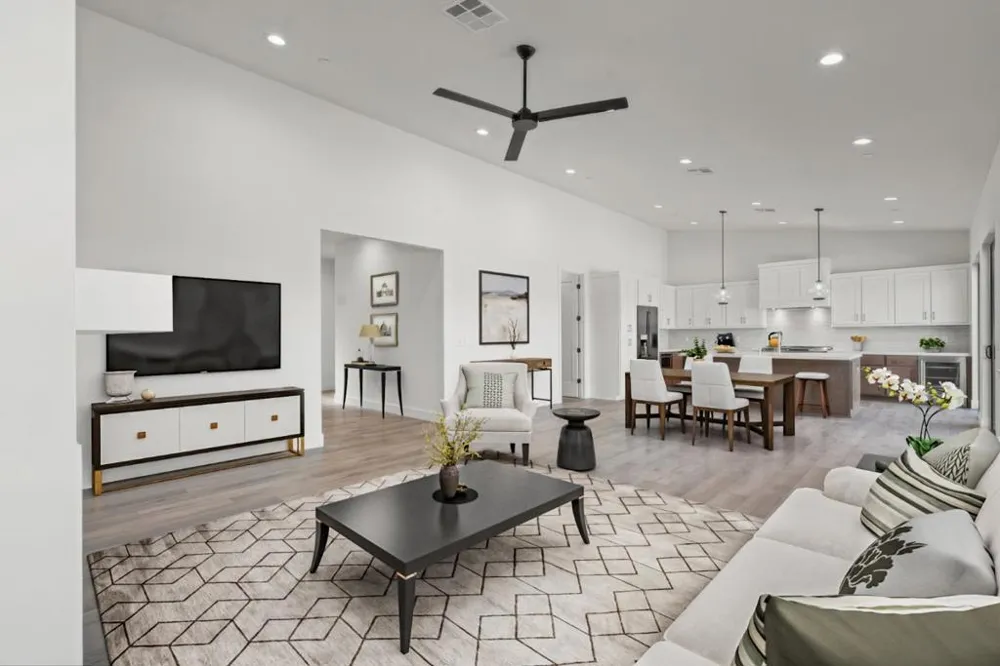 420 Maria Hollister, CA 95023