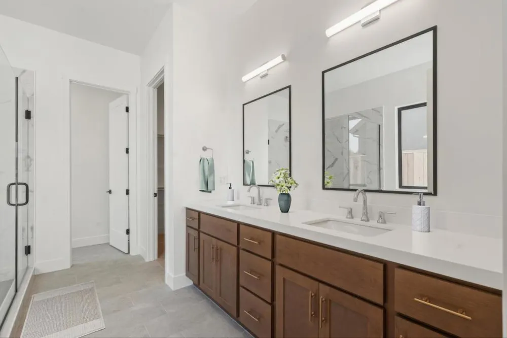 420 Maria Hollister, CA 95023