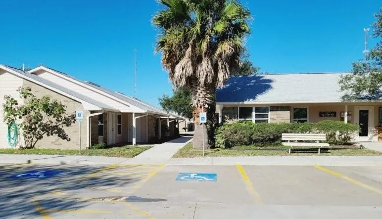 602 W Commons St Refugio, TX 78377