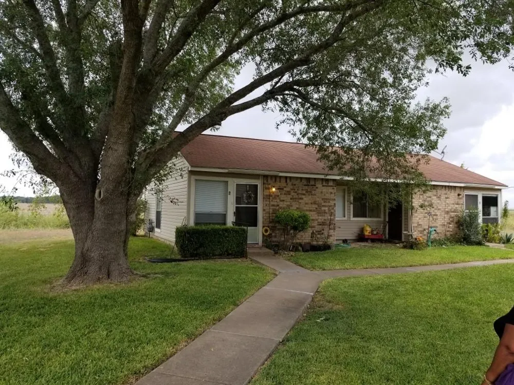 400 W Mesquite St Granger, TX 76530