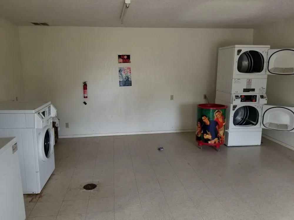 400 W Mesquite St Granger, TX 76530