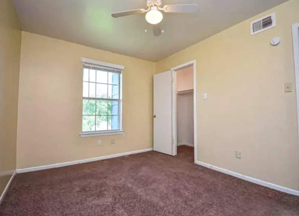 1400 Eagle Lake Rd Sealy, TX 77474