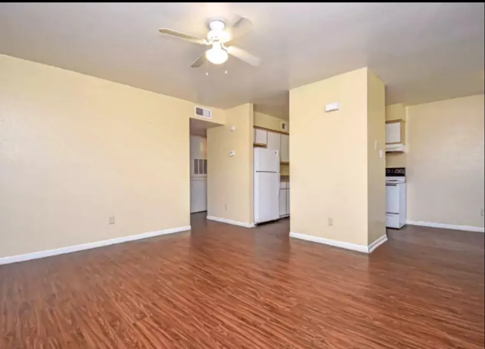 1400 Eagle Lake Rd Sealy, TX 77474