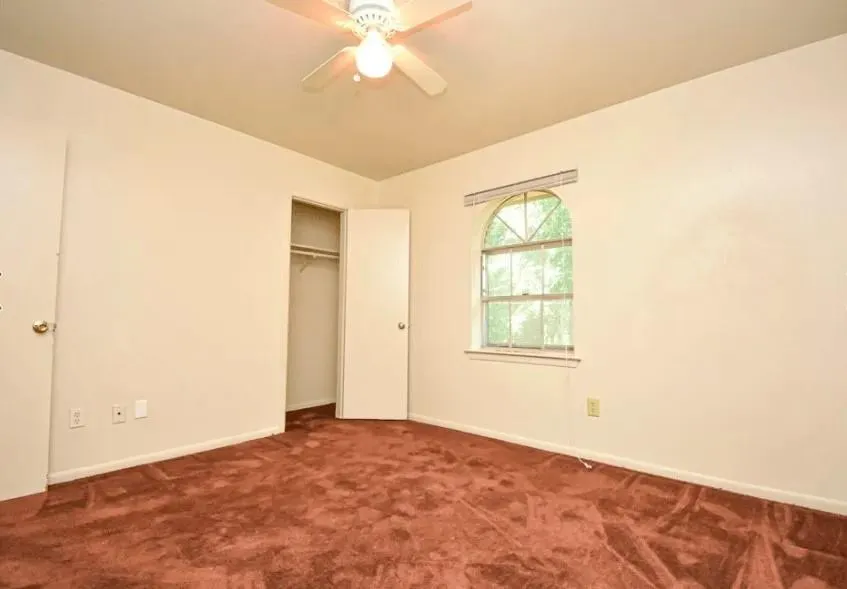 20598 Pine Island Rd Hempstead, TX 77445