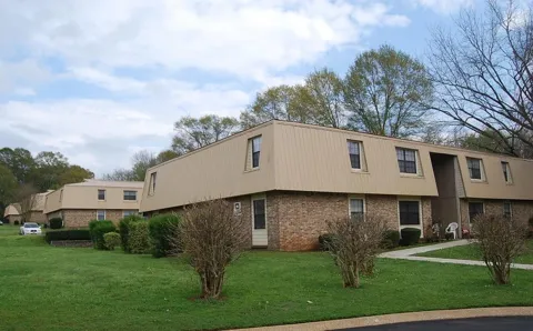 496 Perdue Place
