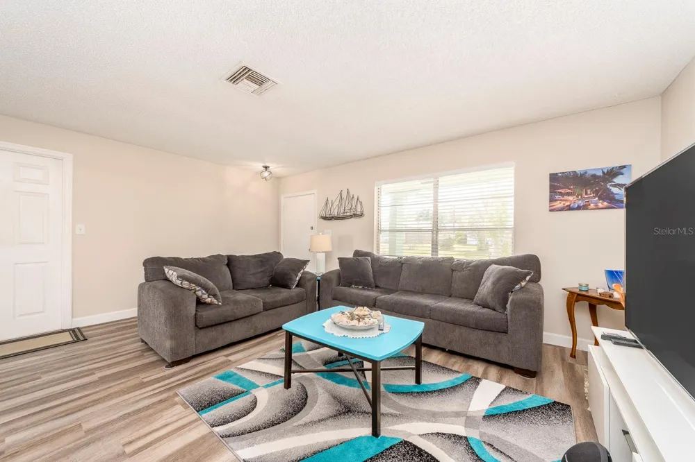 1832 SETON DRIVE Clearwater, FL 33763