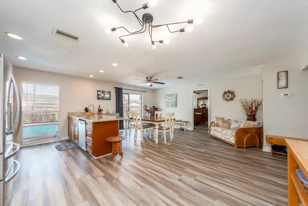 1832 SETON DRIVE Clearwater, FL 33763