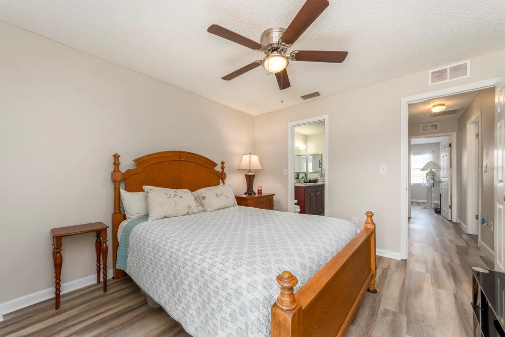 1832 SETON DRIVE Clearwater, FL 33763