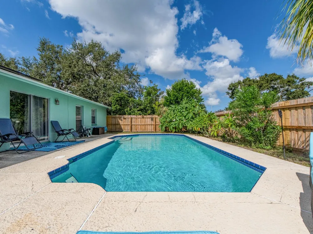 1832 SETON DRIVE Clearwater, FL 33763