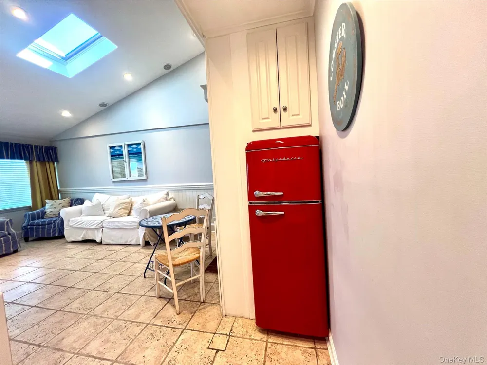 231 Dune Road #905 Westhampton Beach, NY 11978