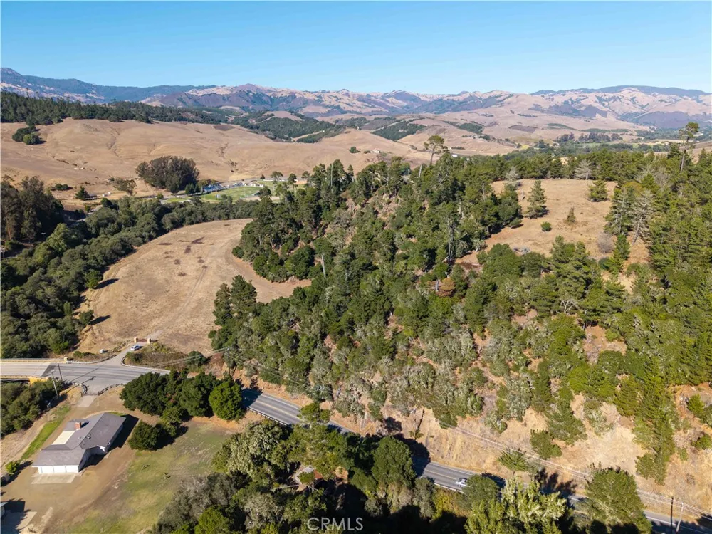 2845 Main Street Cambria, CA 93428