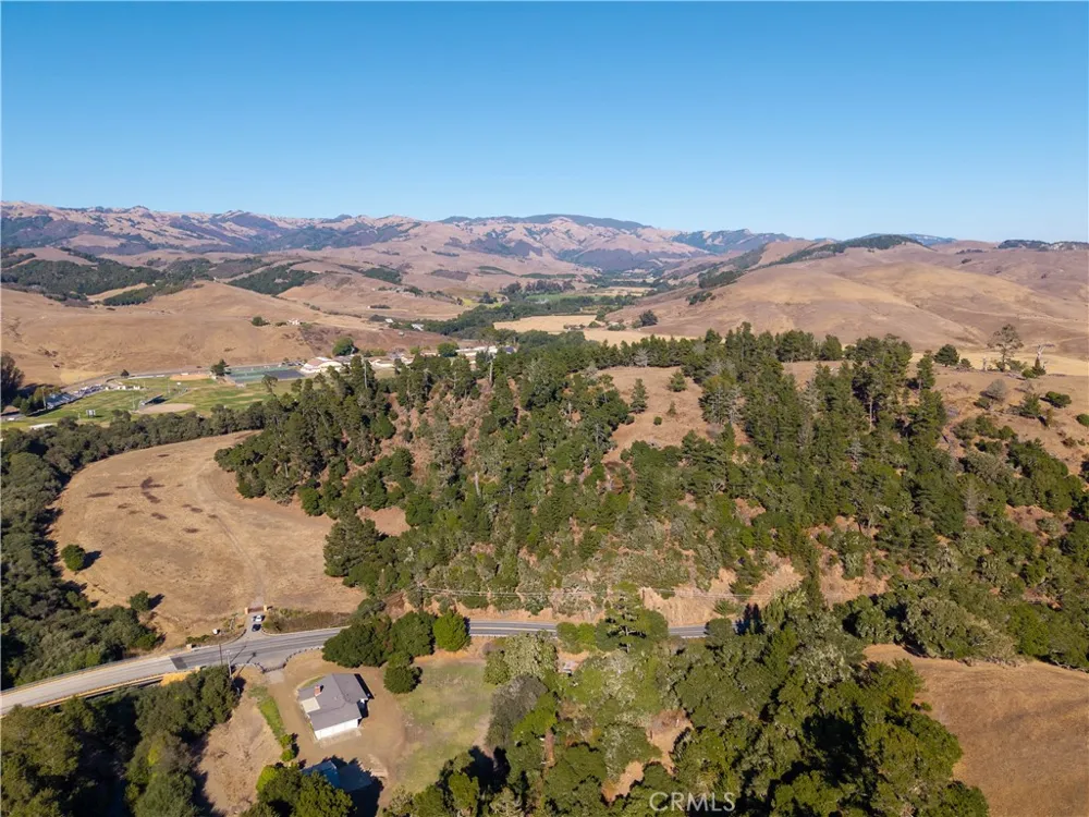 2845 Main Street Cambria, CA 93428