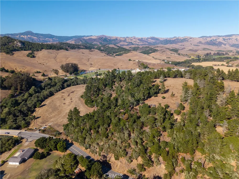 2845 Main Street Cambria, CA 93428