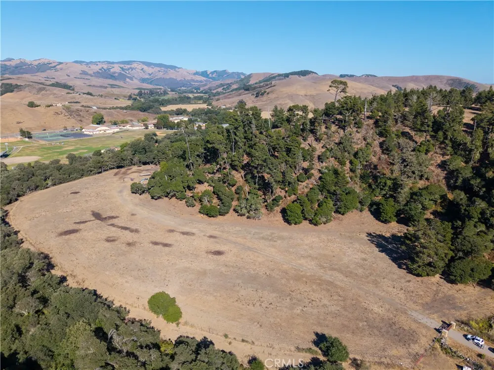 2845 Main Street Cambria, CA 93428