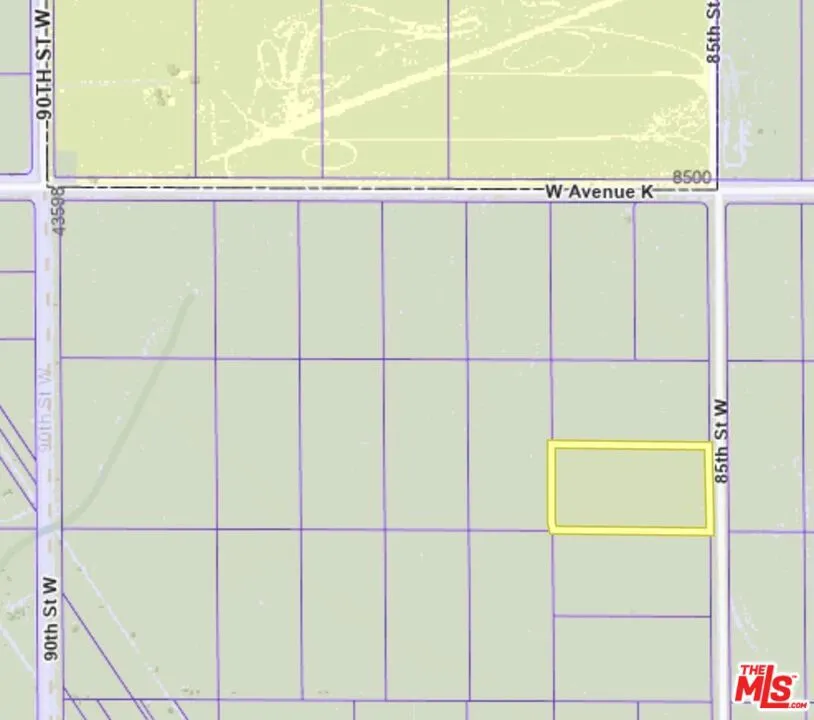 VAC/COR AVE K4/85TH Del Sur, CA 93536