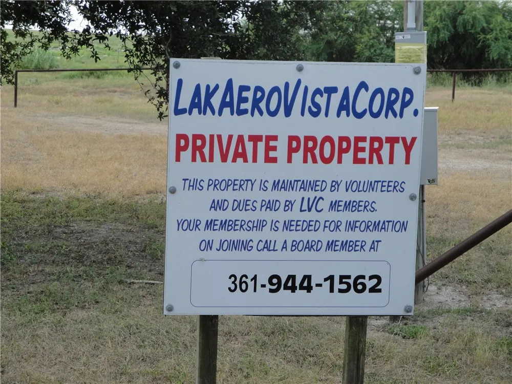315 S Vista Drive S Sandia, TX 78383