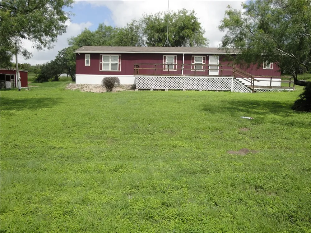 315 S Vista Drive S Sandia, TX 78383