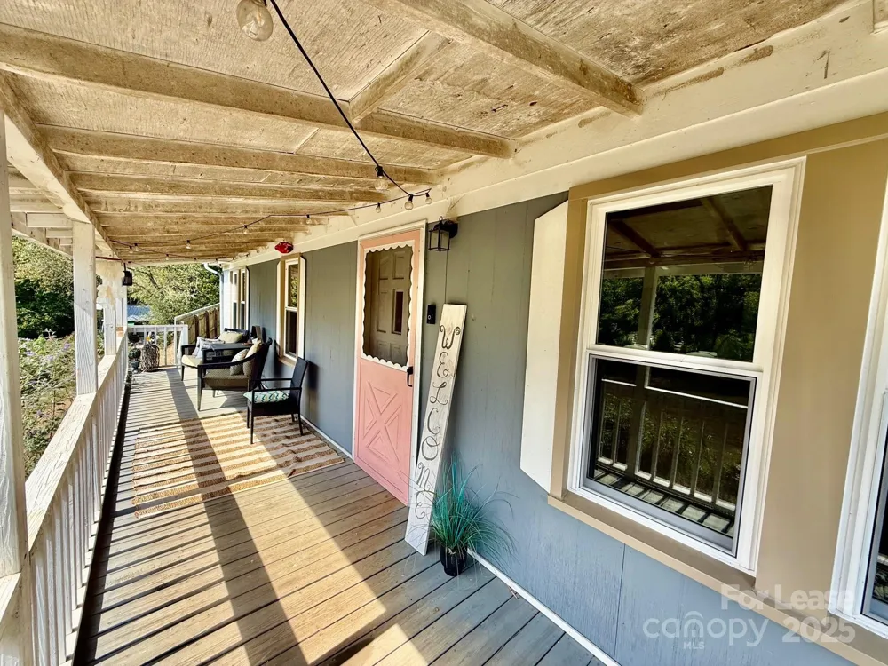 12 Powell Street Asheville, NC 28806