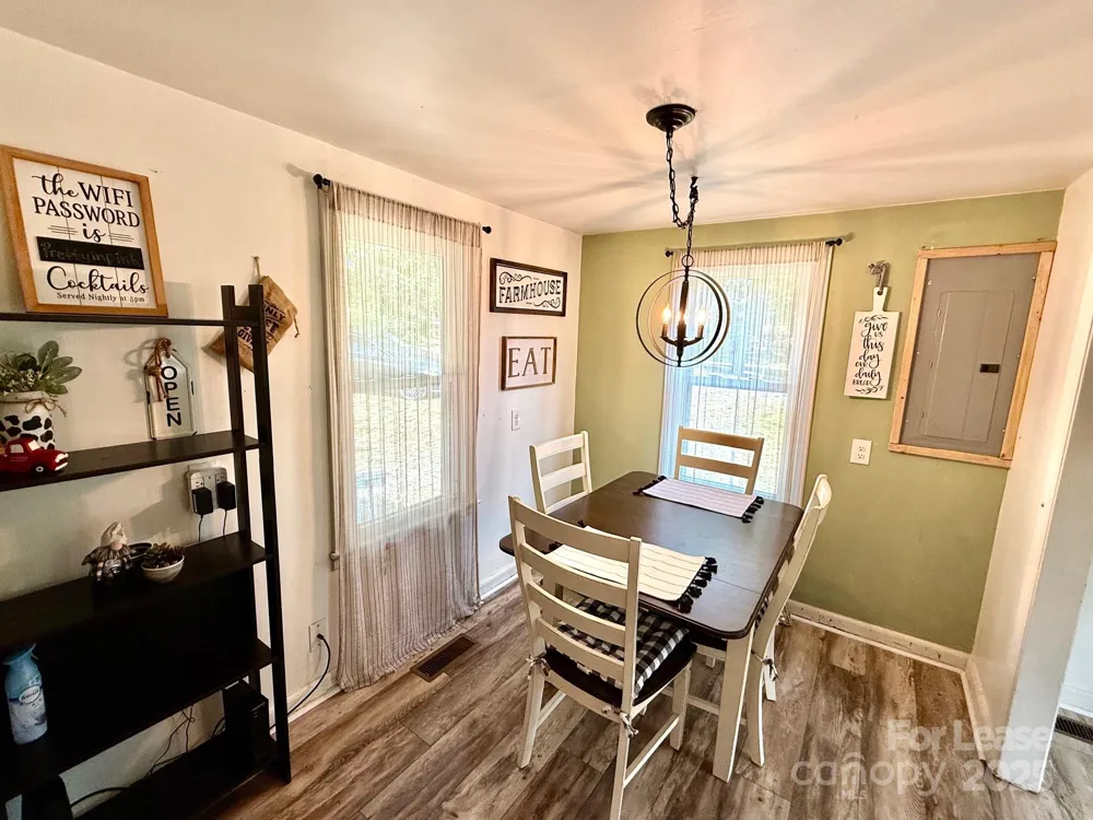 12 Powell Street Asheville, NC 28806